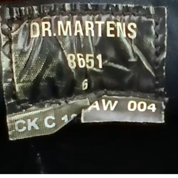 Dr. Martens Women’s SZ UK 6/US 8 VTG 8651 Oxford Shoes – Made in England-Runs LG - Picture 10 of 12